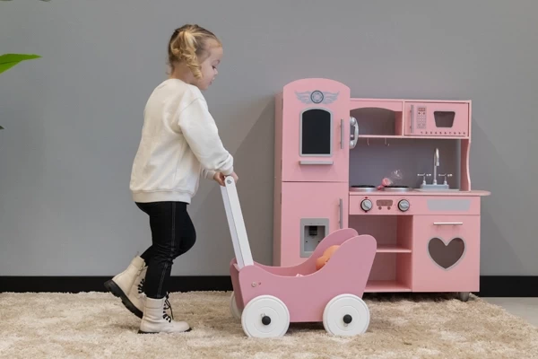 Laurie is 3 jaar en 103 cm lang