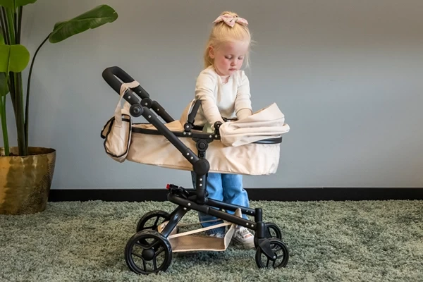 Luna is 2,5 jaar en 96 cm lang