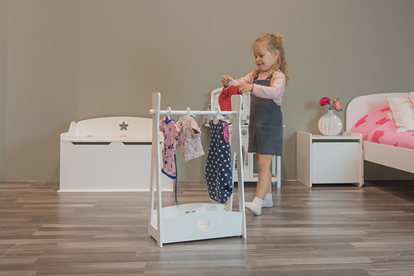 Aike is 3 jaar oud en 1.03 m lang.