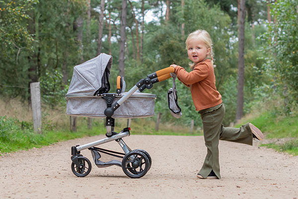 Juul is 3 jaar oud en 98 cm lang