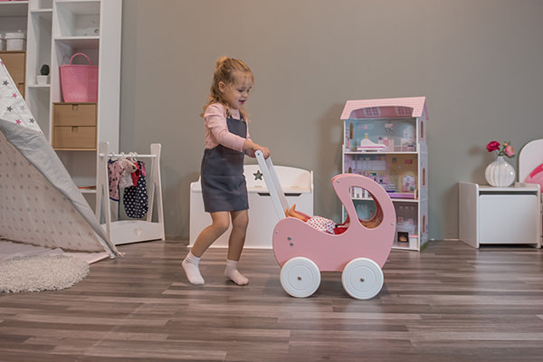 Aike is 3 jaar en 1.03 m lang.