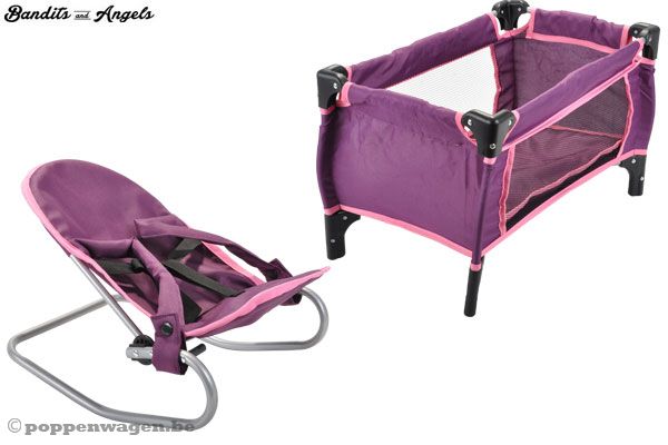 Poppenbedje en wippertje van Bandits & Angels.