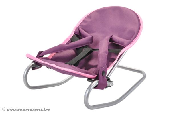 Met veiligheidsriem en handvaten.