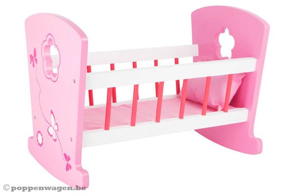 Roze houten poppenbed met vlinders.
